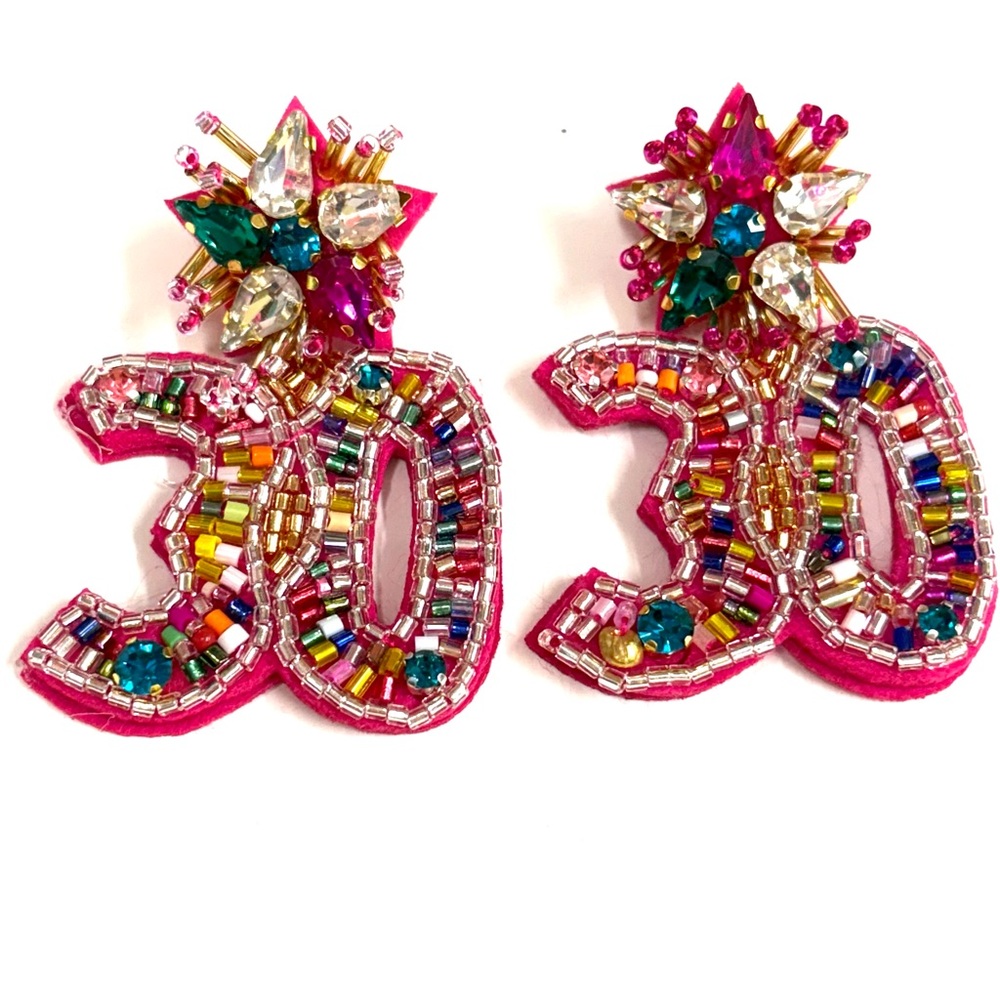 🎉 30 beaded earrings